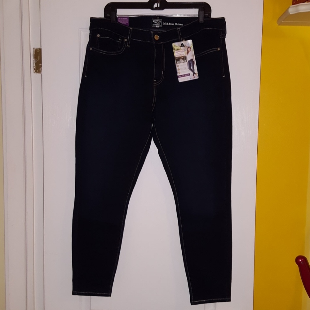 Levi's Mid-rise Skinny Jeans, Size 20 Short